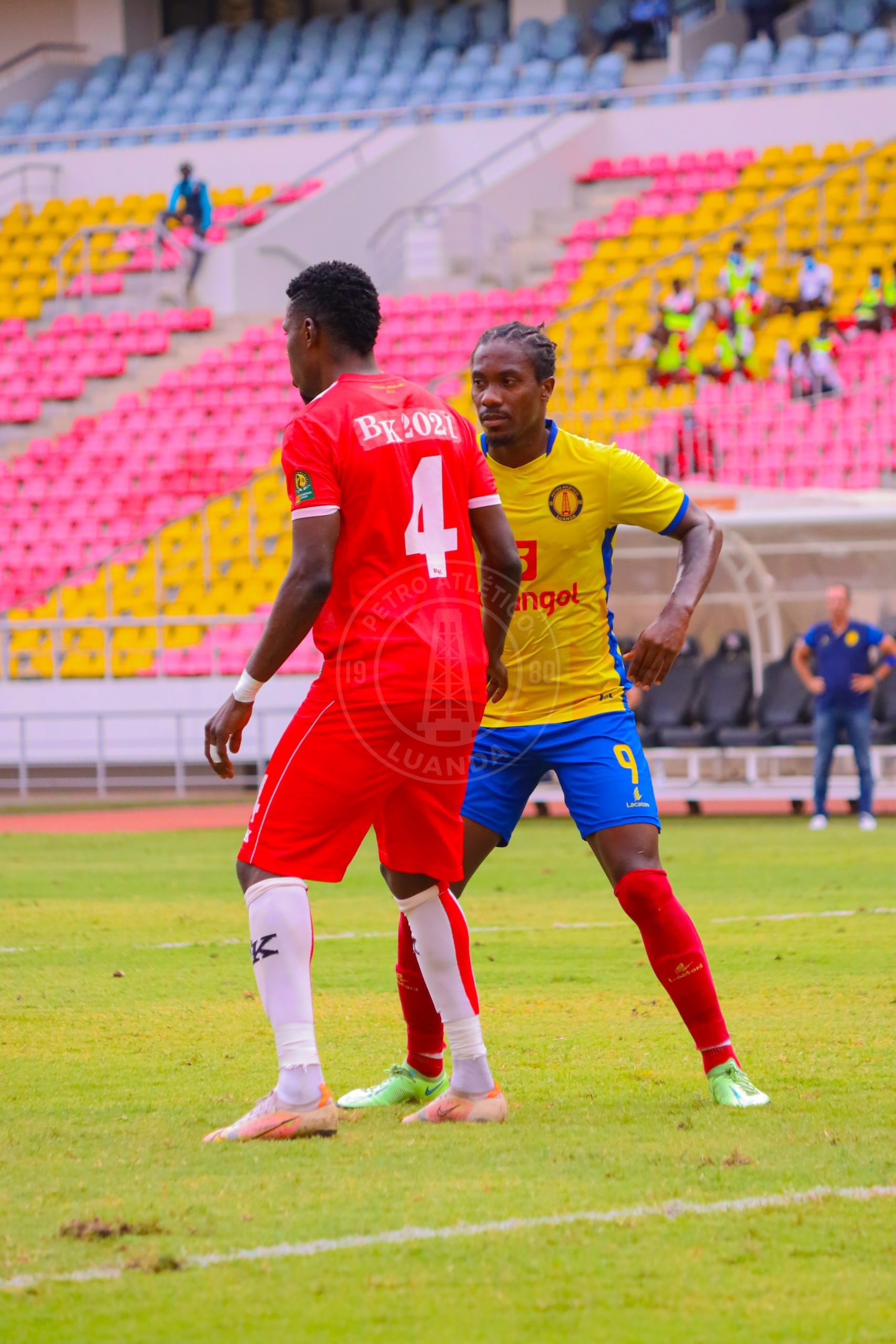 Petro de Luanda de Alexandre Santos sofre primeira derrota no Girabola -  Angola - Jornal Record