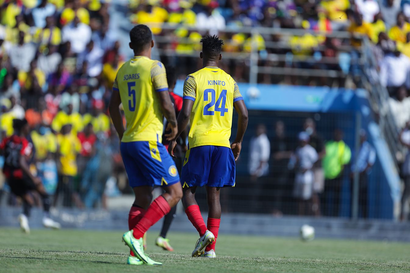 Clube Desportivo 1º de Agosto - Final da 1ª Edição do Torneio de Natal.  Dagosto vs Petro De Luanda.