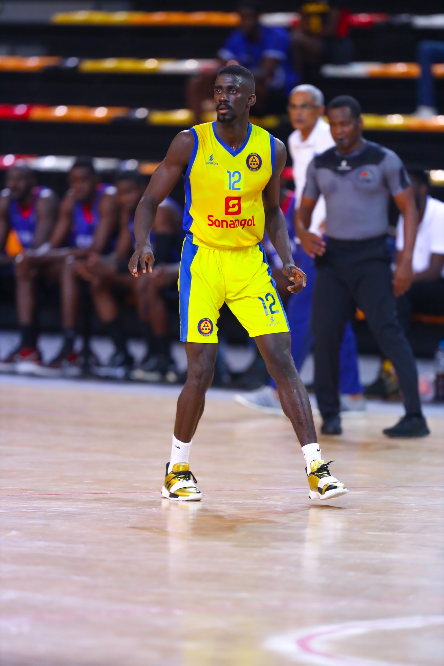 Petro de Luanda confirma superioridade, bate o Interclube e vence  Campeonato Nacional de Basquetebol - AngoRussia